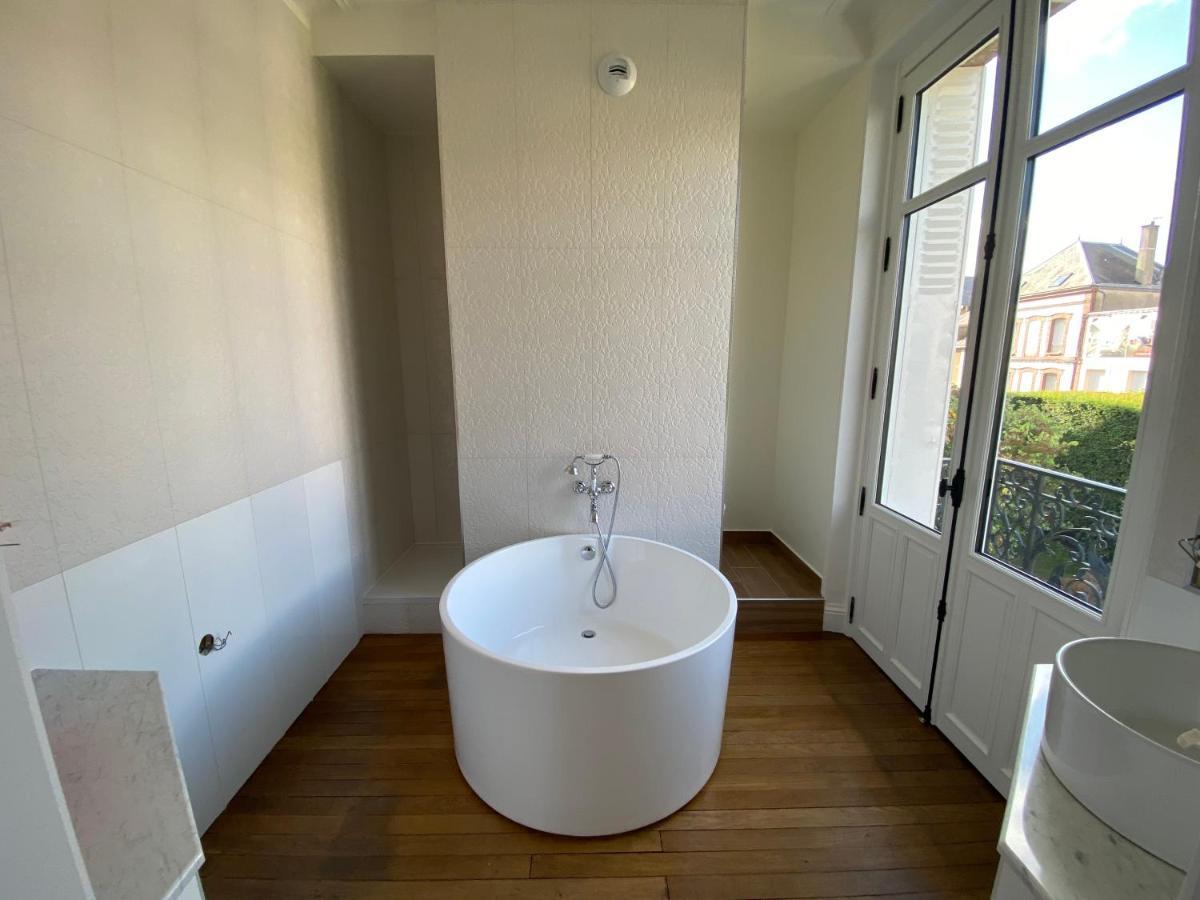 Maison Blanche Chartres - Maison D'Hotes 5 Etoiles Kültér fotó