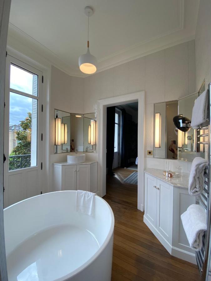 Maison Blanche Chartres - Maison D'Hotes 5 Etoiles Kültér fotó